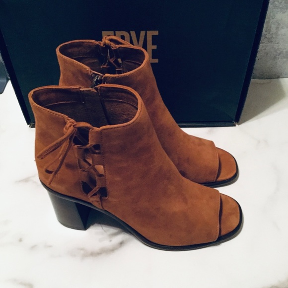 Frye Amy Side Ghillie Open Toe Ankle Boots 9.5 - Picture 2 of 9